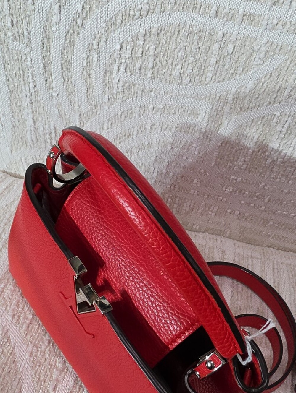 Louis Vuitton Red Capucines BB Leather Top-Handle Satchel with Strap - Picture 9 of 13